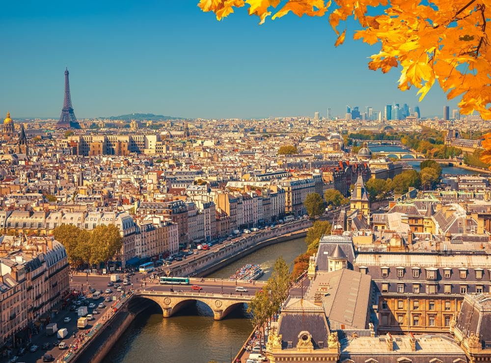 Castorland Panorama of Paris Jigsaw Puzzle - C-200917, 2000 Pieces - Scenic & Challenging