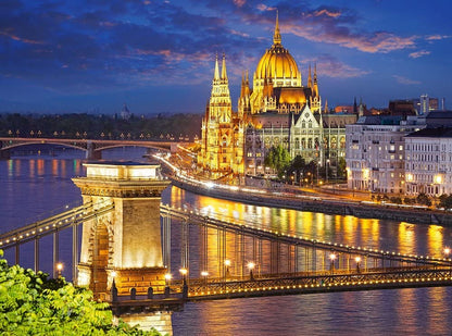 Castorland "Budapest View at Dusk Puzzle (2000 Piece)